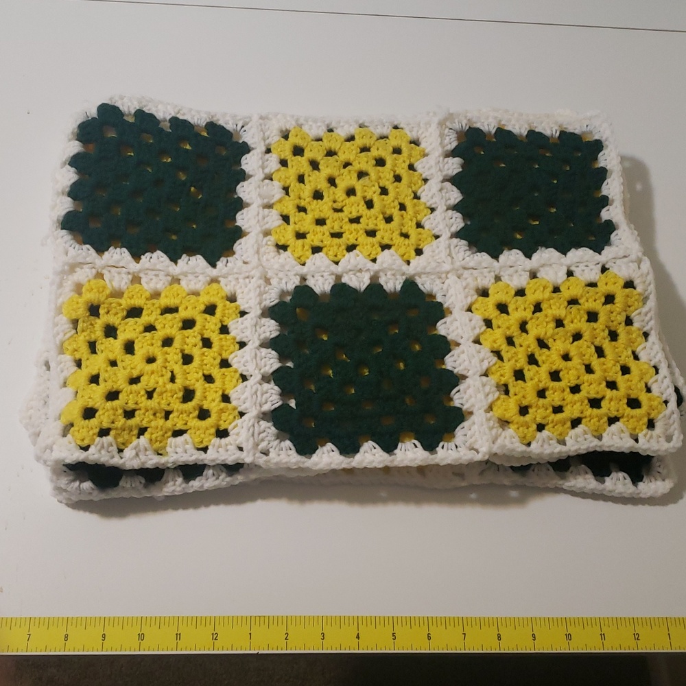 6 green and gold 'granny squares' placemats